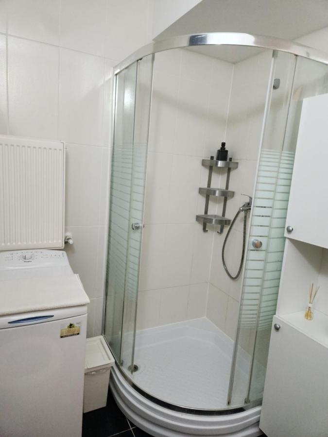 Airport Apartment Otopeni Extérieur photo