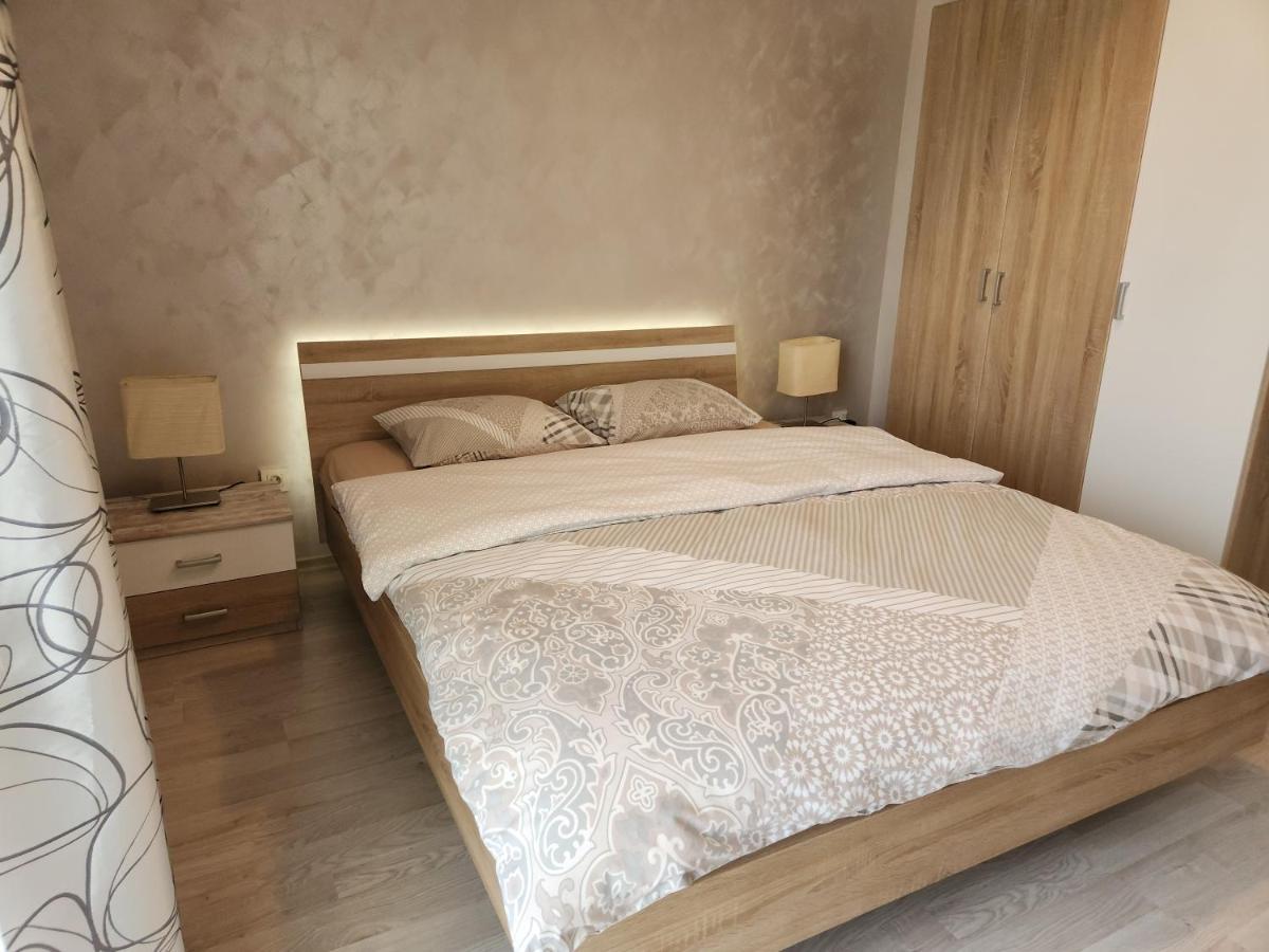 Airport Apartment Otopeni Extérieur photo